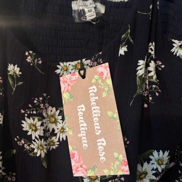 White Birch Navy and White Floral Maxi Dress with pockets Size M NWT - Picture 9 of 9